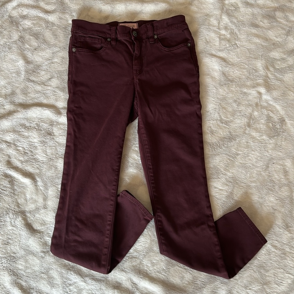 Madewell 9” High Riser Skinny Skinny Burgundy Jean Size 26